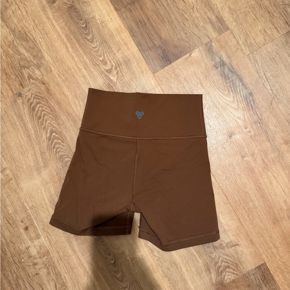 TNA biker shorts